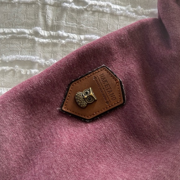 “SOLD” FREE SHORTS/ NAKETONA BRAVE NEW WORD  HOODIE - Picture 9 of 10